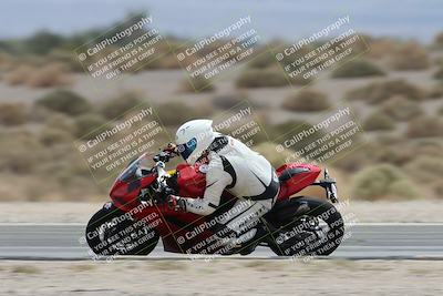 media/May-05-2025-Moto Forza (Mon) [[3c1838c5e5]]/2-B Group/Session 3 (Panning Test Turn 14 Inside)/